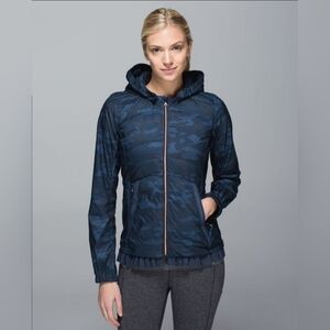 Lululemon Spring Fling Puffy Windbreaker Size 4